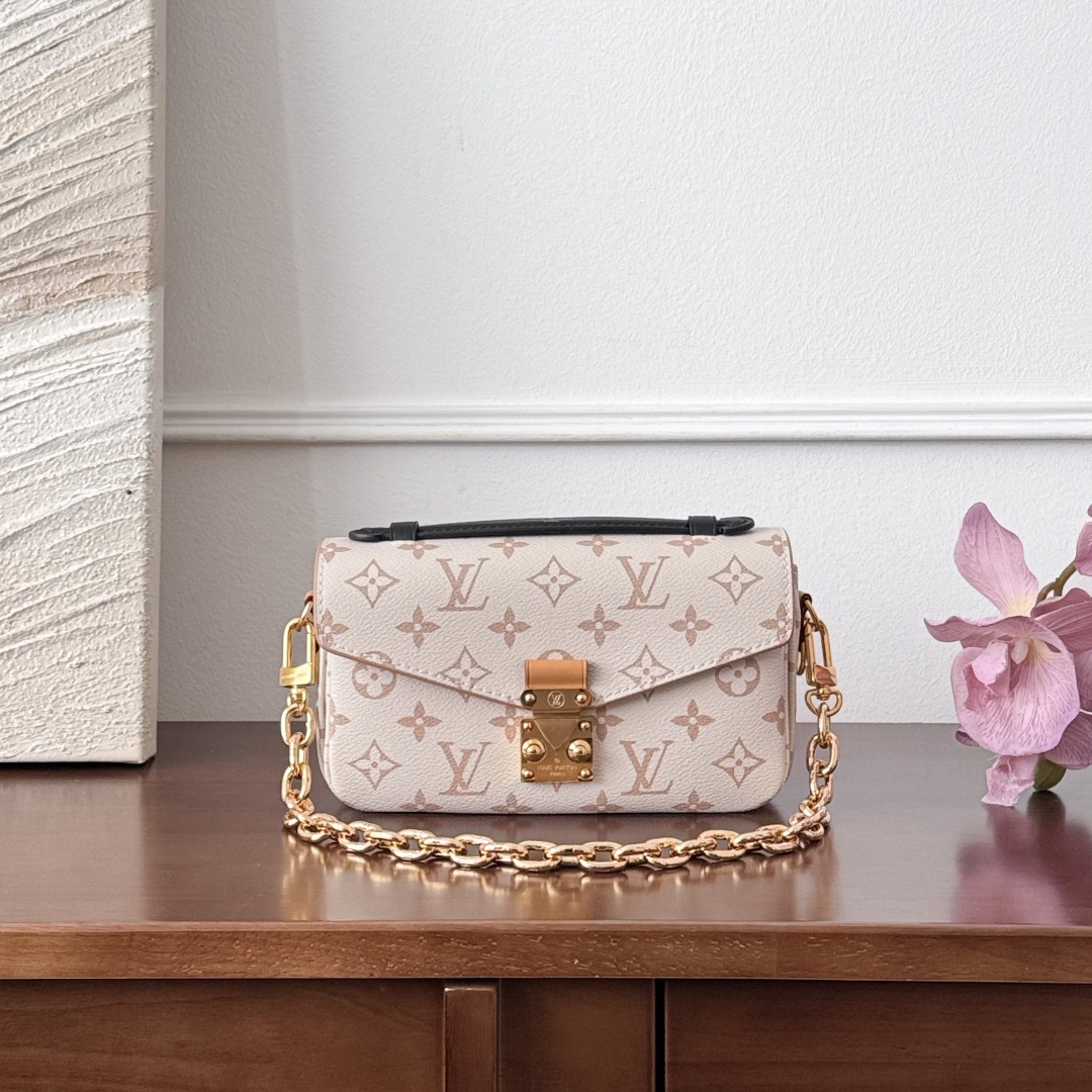 [갓팩토리] 루이비통 이스트 웨스트 숄더백 21.5*13.5*6