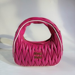 [작은미우] 미우미우 마테라쎄 나파 가죽 호보백 20*