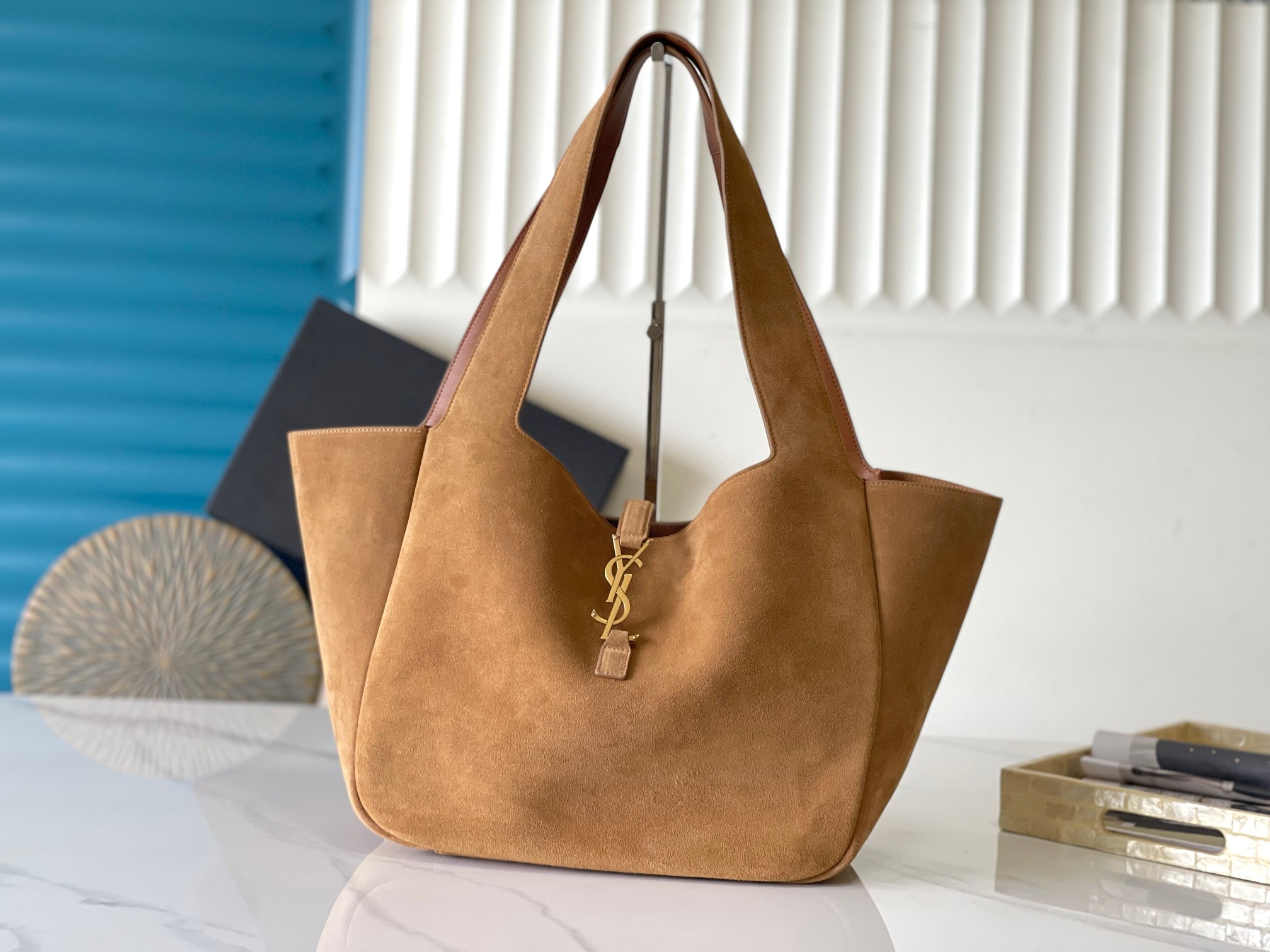 [센락] 생로랑 르 5 아 7 베아 토트백  50×28×18