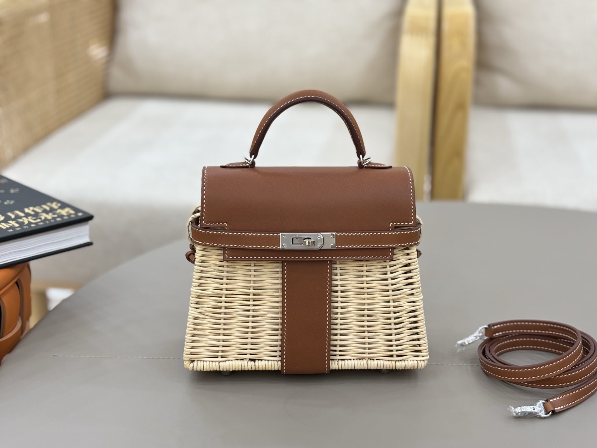 [다바오] 에르메스 켈리 피크니 백 20*