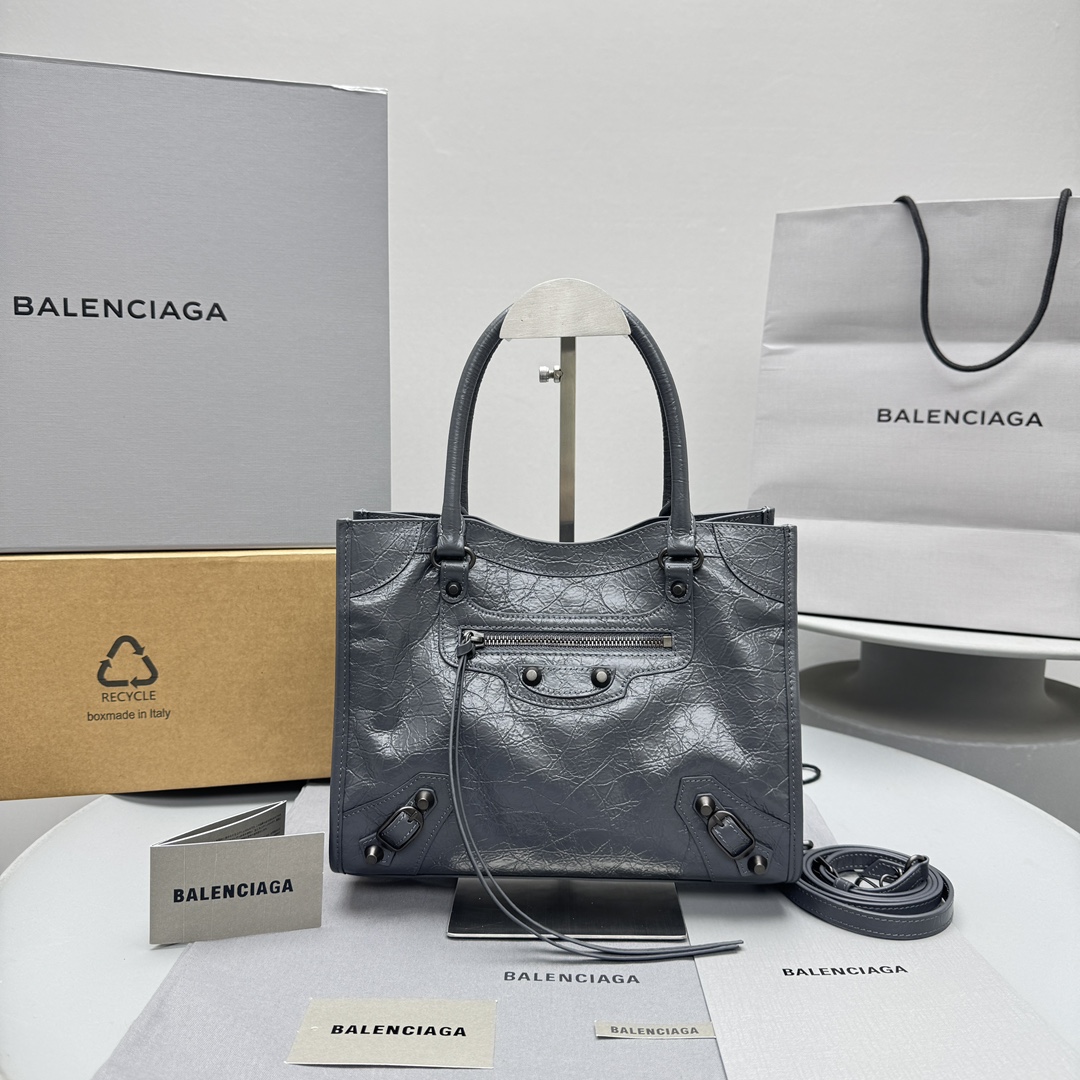 [세터] 발렌시아가 시티 모터백 26*10*20