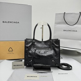 [세터] 발렌시아가 시티 모터백 26*10*20