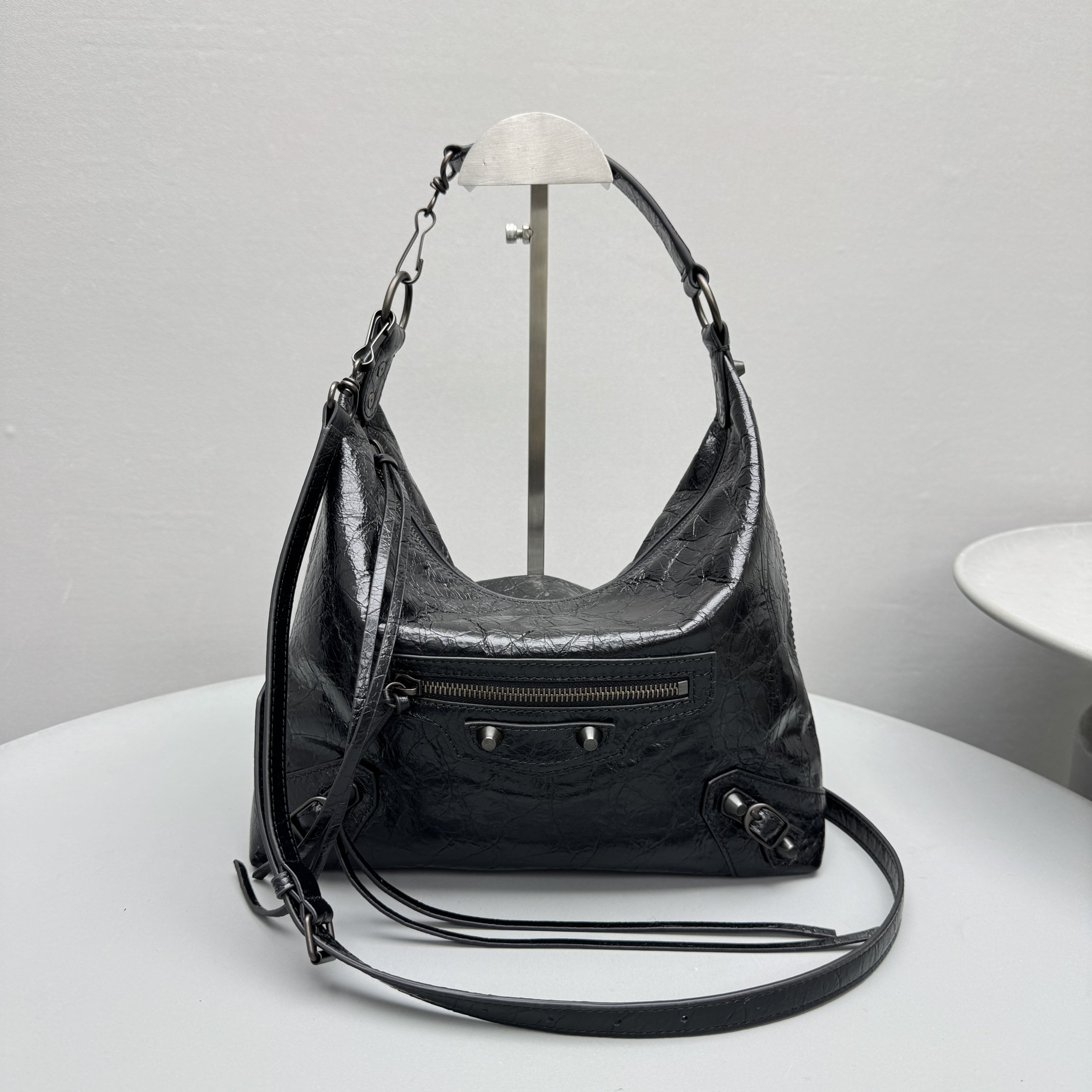 [세터] 발렌시아가 시티 호보백 30*19*10