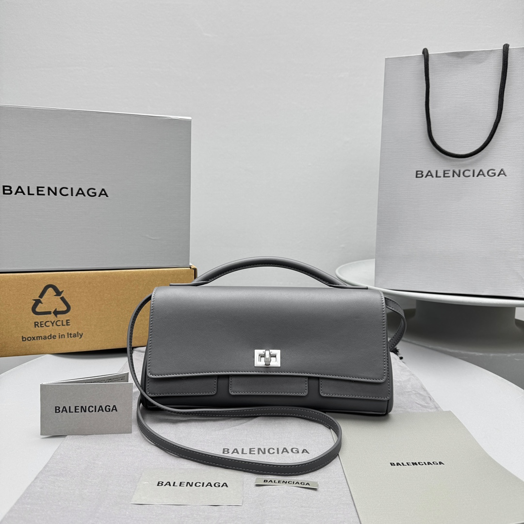 [세터] 발렌시아가 벨 에어 캐리 올 백  27*14*5