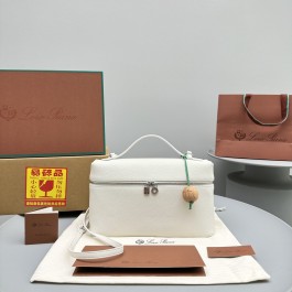 [세터] 로로피아나 L27 엑스트라 백 화이트 27*10*16