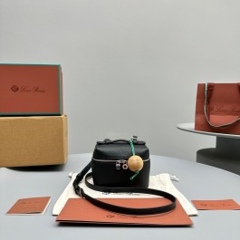 [세터] 로로피아나 엑스트라 포켓 파우치백 블랙 12*8*9.5