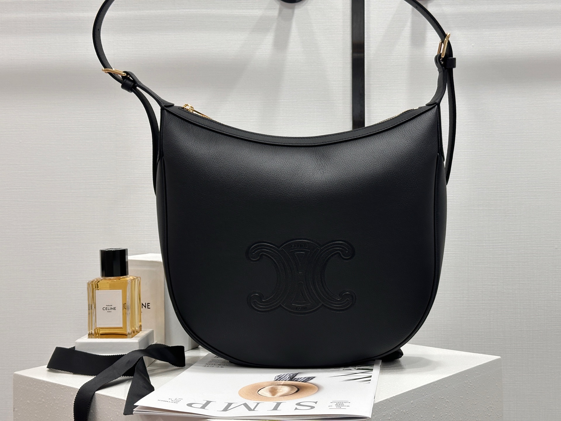 [팬더] 셀린느 엘로이즈 백 블랙 30*28.5*8