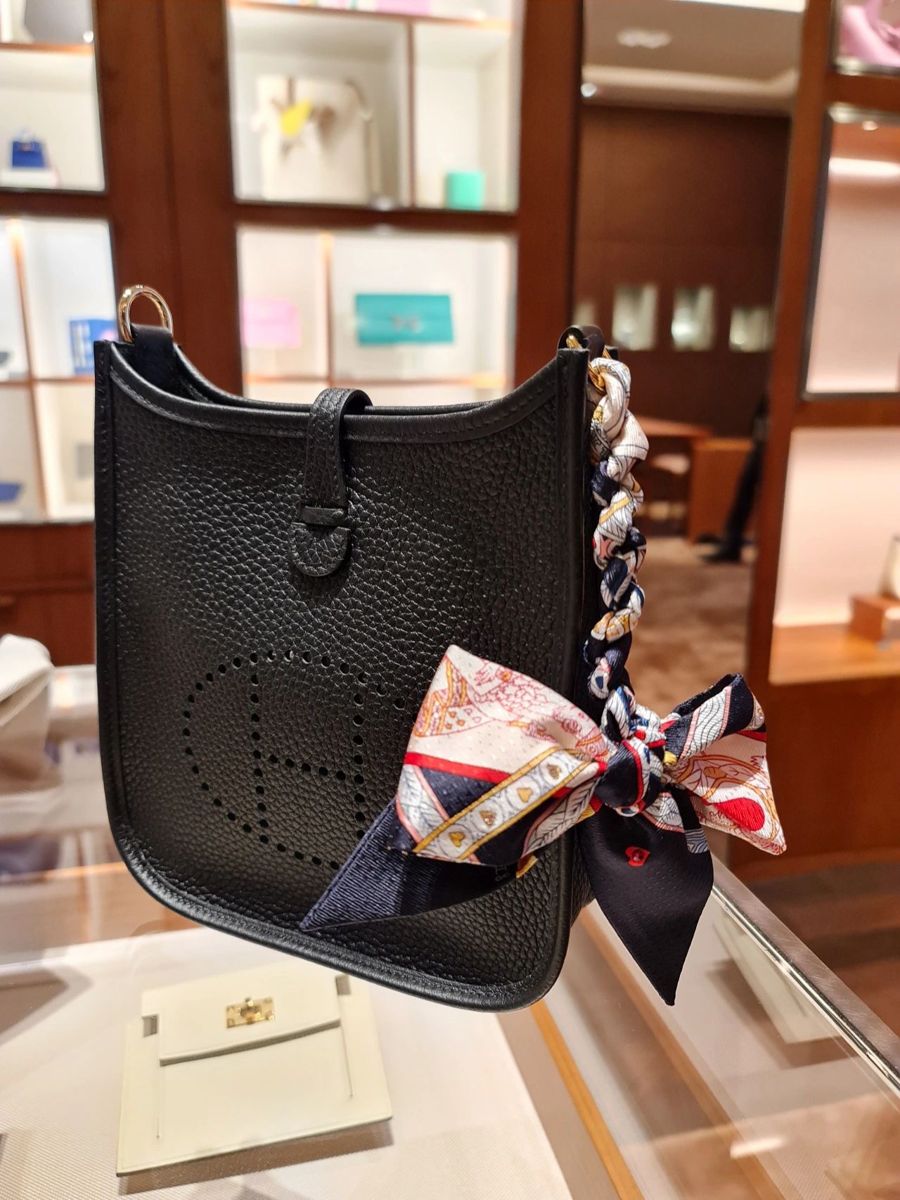 [찡댄] 에르메스 에블린 16 아마존 백 블랙