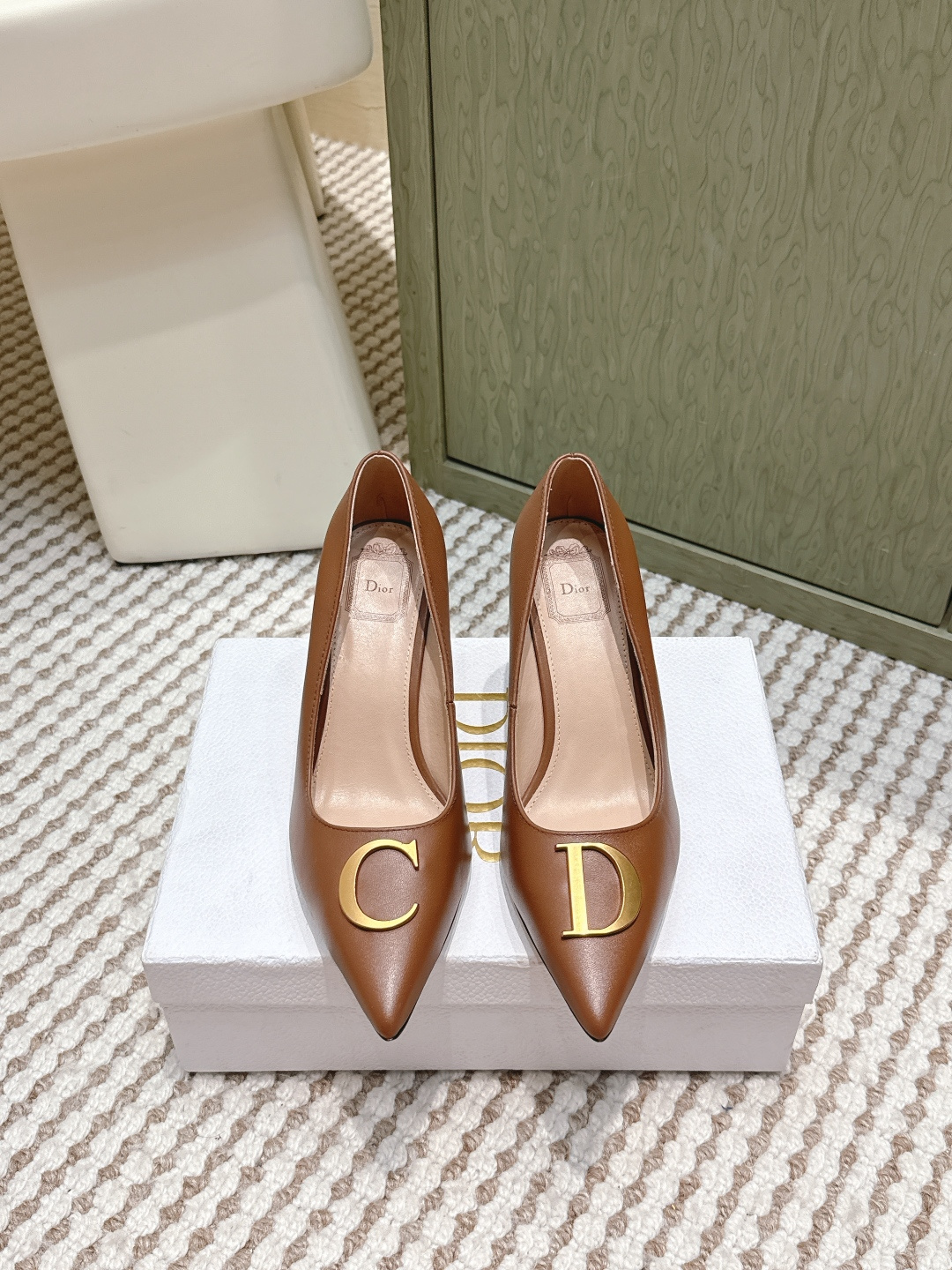 [제이드] 디올 펌프스 구두 브라운 *8